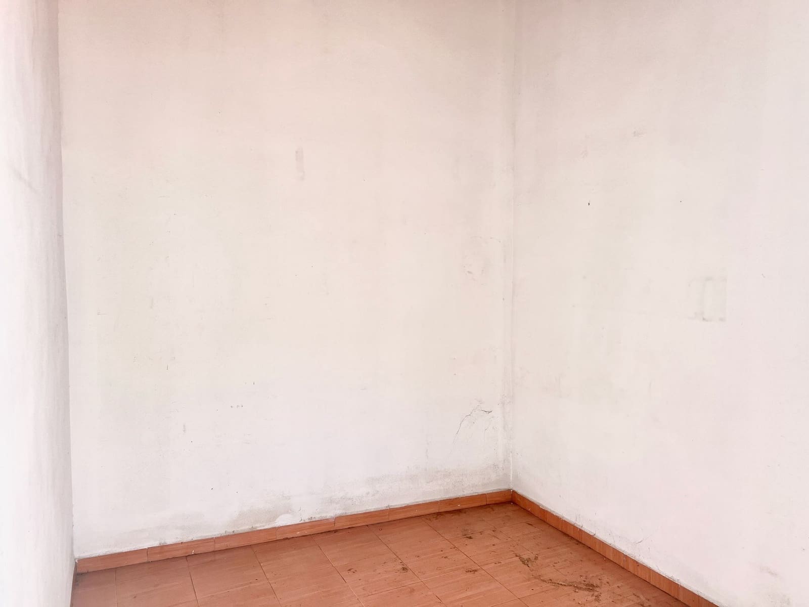 Kommersiell til salgs i Betera - € 320 000 (Ref: 9172523)