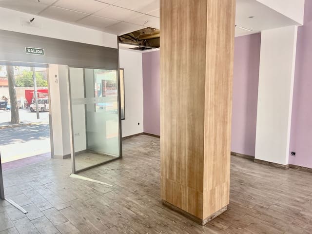 Commercial for sale in Bétera - € 320,000 (Ref: 9172523)