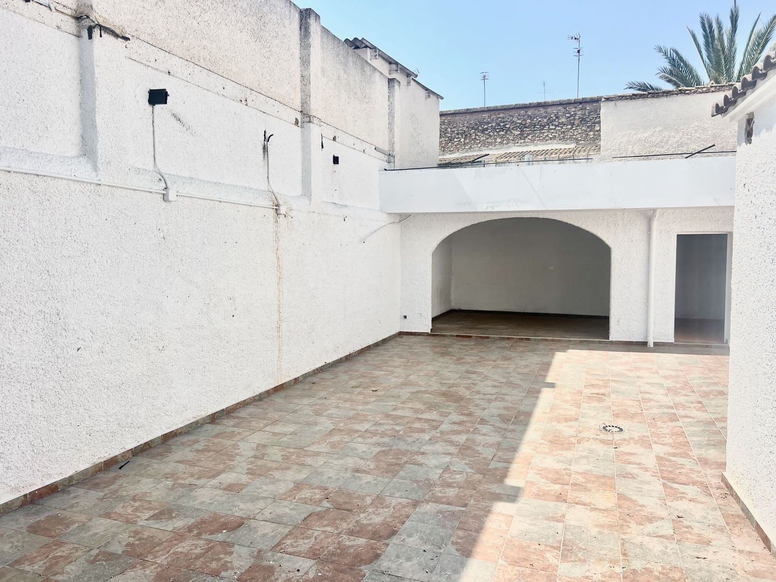 Kommersiell til salgs i Betera - € 320 000 (Ref: 9172523)