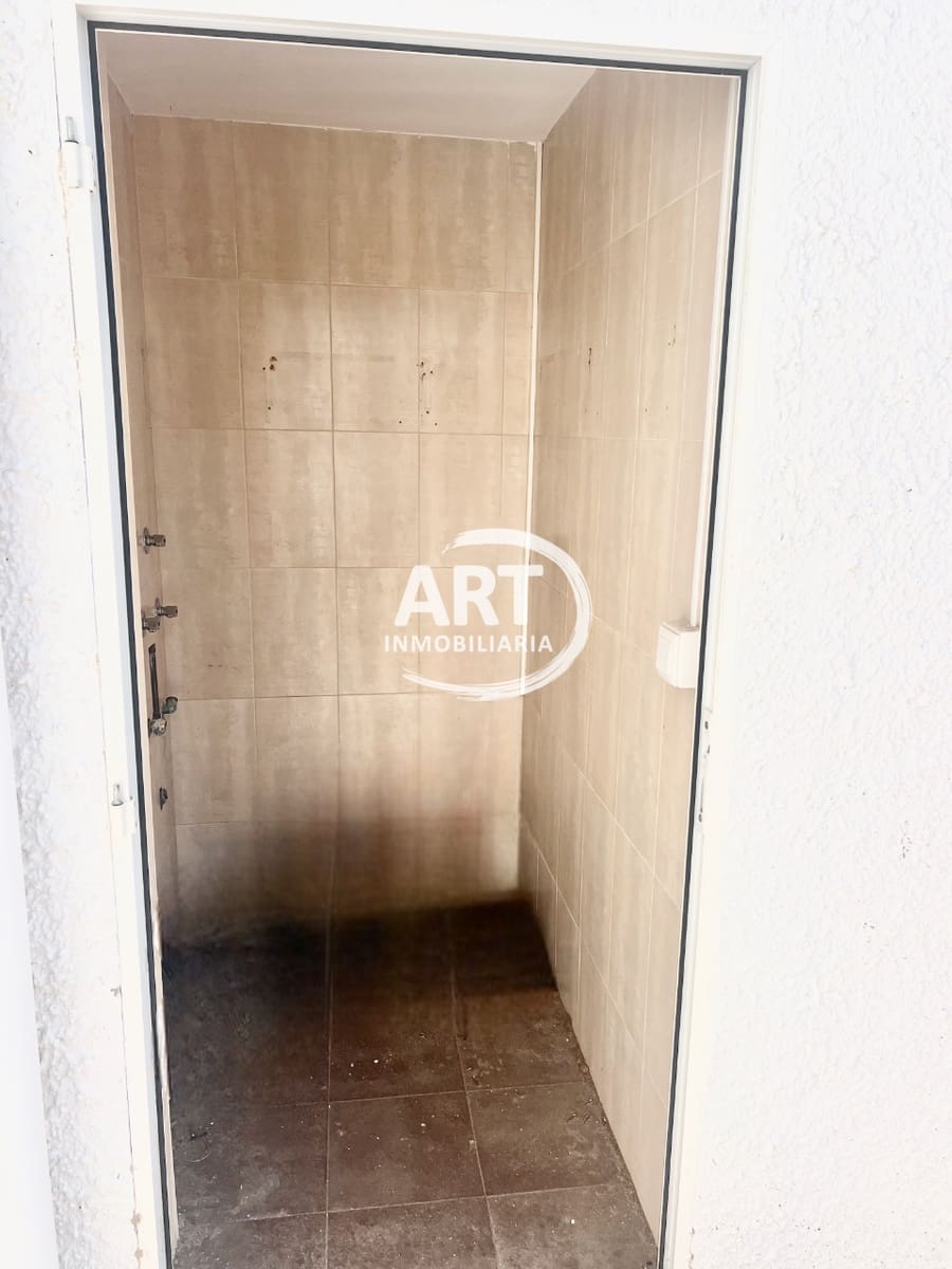 Kommersiell til salgs i Betera - € 320 000 (Ref: 9172523)