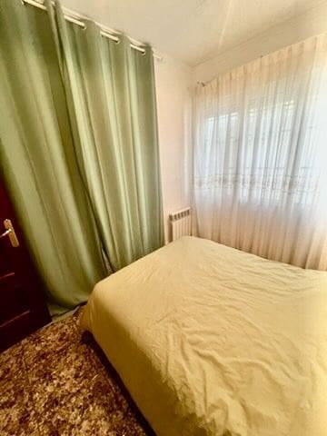 4 soveværelse Villa til leje i L'Eliana med swimmingpool - € 2.300 (Ref: 9172524)