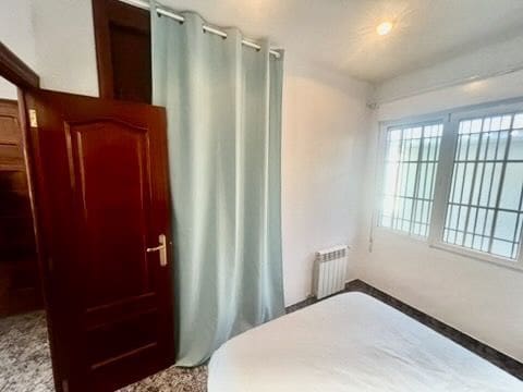 4 soveværelse Villa til leje i L'Eliana med swimmingpool - € 2.300 (Ref: 9172524)