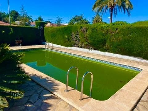 4 soveværelse Villa til leje i L'Eliana med swimmingpool - € 2.300 (Ref: 9172524)