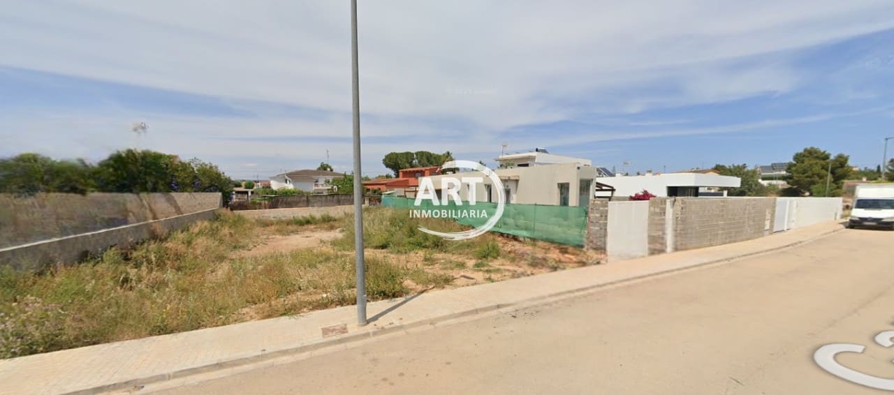 Grunde uden byggetilladelser til salg i La Pobla de Vallbona - € 165.000 (Ref: 9172527)