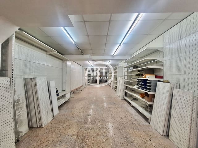 2 bedroom Commercial for sale in Manises - € 85,000 (Ref: 9172533)