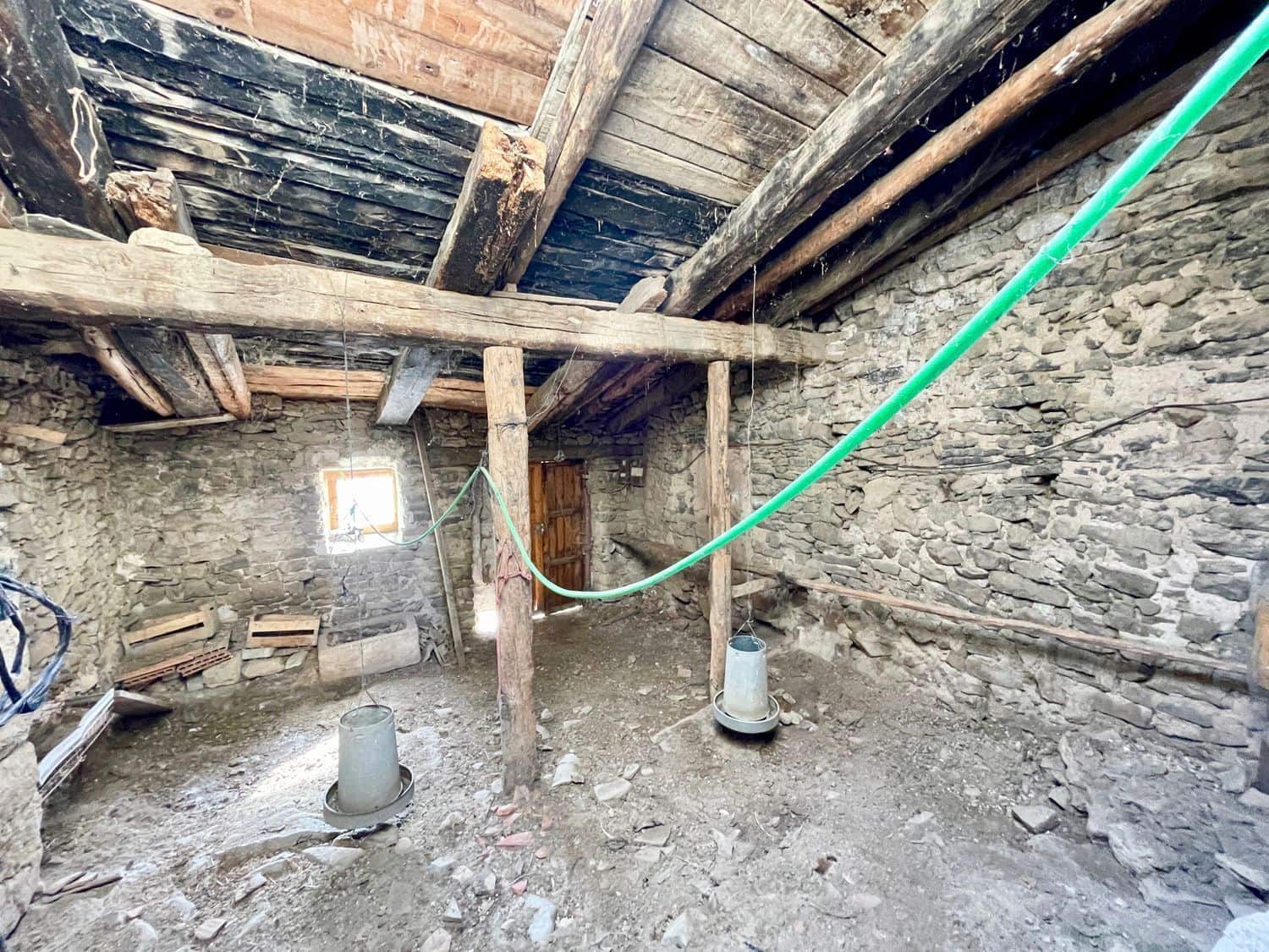 3 soveværelse Semi-Rækkehus til salg i Alcala de la Selva - € 69.000 (Ref: 9172535)