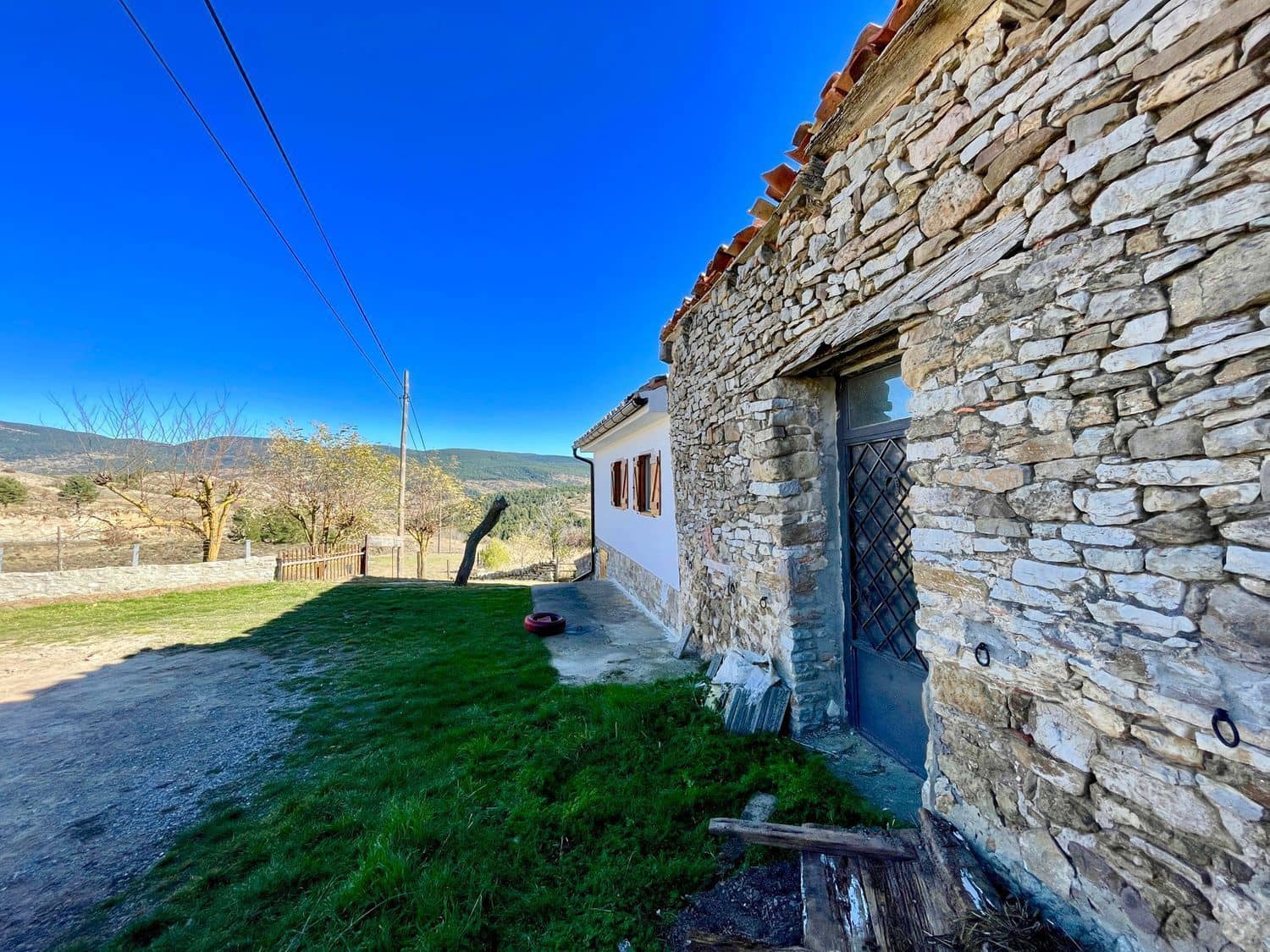 3 soveværelse Semi-Rækkehus til salg i Alcala de la Selva - € 69.000 (Ref: 9172535)