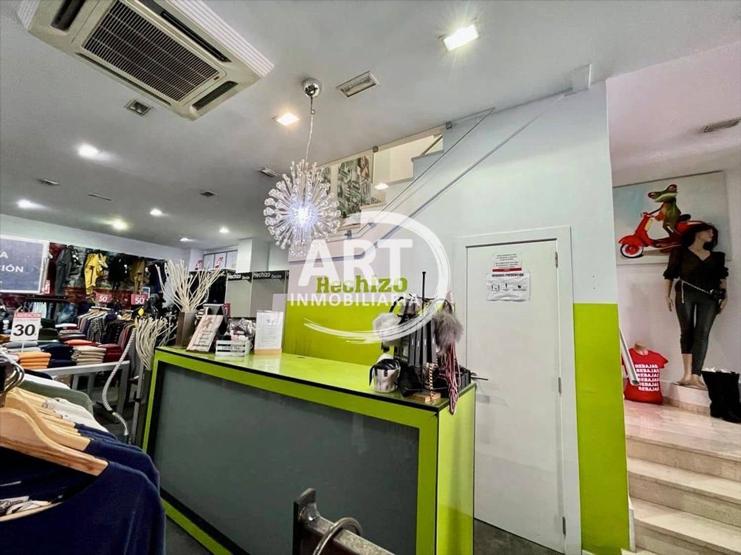 1 soverom Kommersiell til salgs i Manises - € 360 000 (Ref: 9172538)