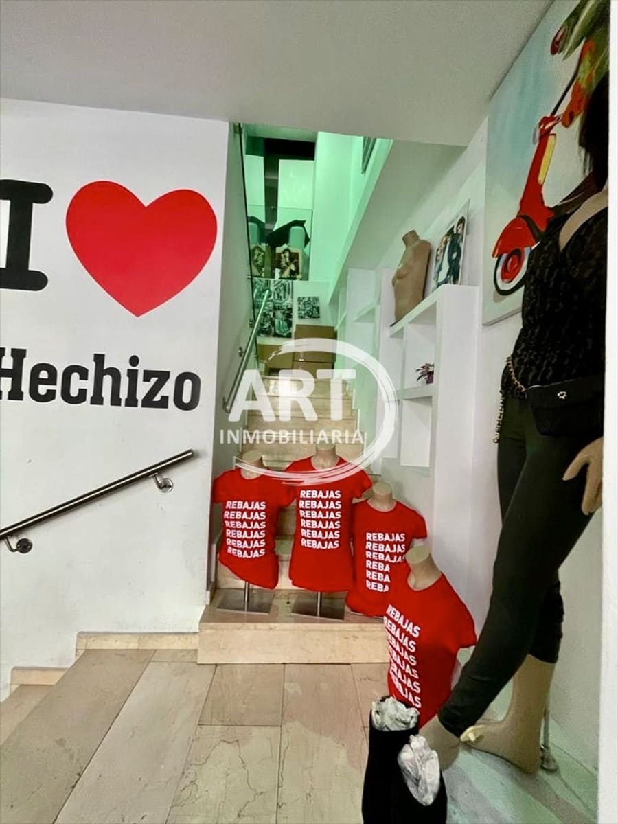 1 slaapkamer Commercieel te huur in Manises - € 1.200 (Ref: 9172539)