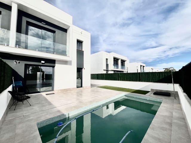 3 bedroom Semi-detached Villa for rent in San Antonio de Benagéber with pool garage - € 2,500 (Ref: 9173195)