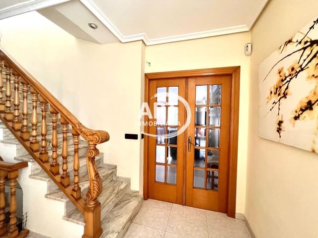 6 camera da letto Villa in vendita in San Antonio de Benagéber con piscina garage - 595.000 € (Rif: 9176176)