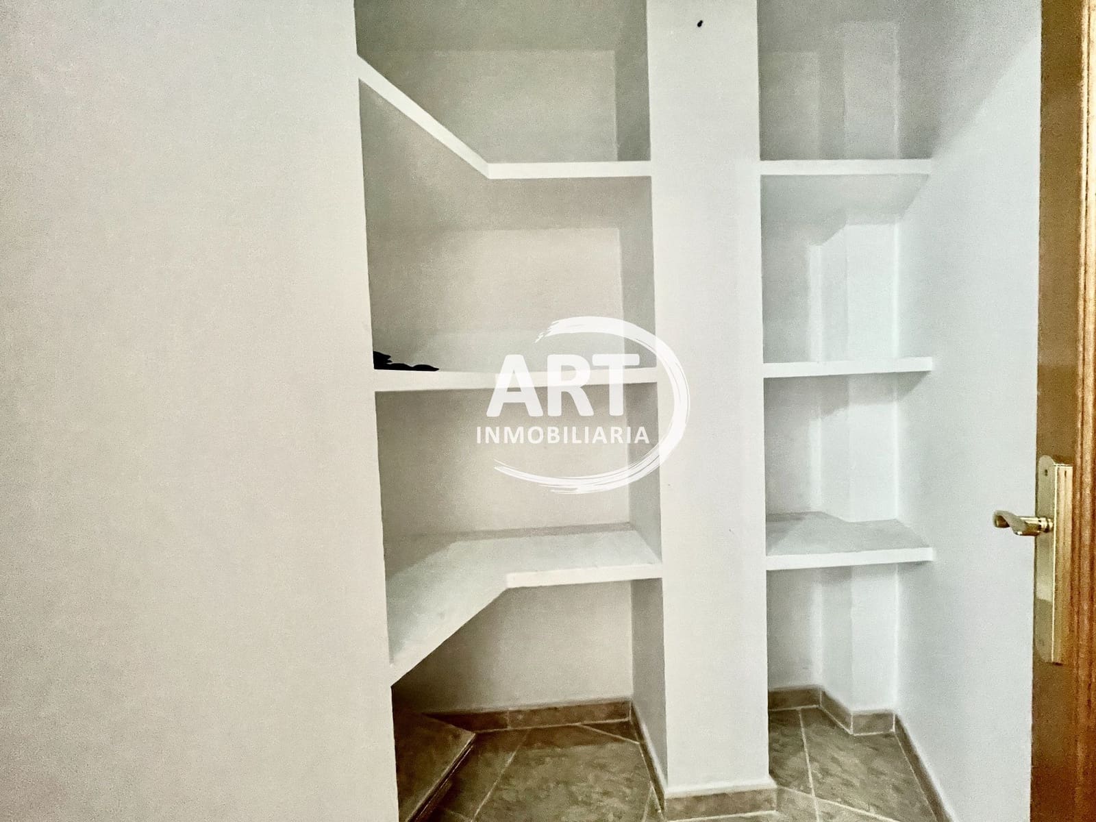 3 bedroom Flat for rent in San Antonio de Benageber with garage - € 1,200 (Ref: 9193526)
