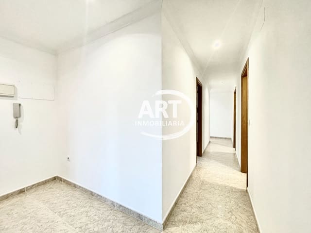 3 makuuhuone Asunto vuokrattavana paikassa San Antonio de Benagéber mukana 
autotalli - 1 200 € (Ref: 9193526)