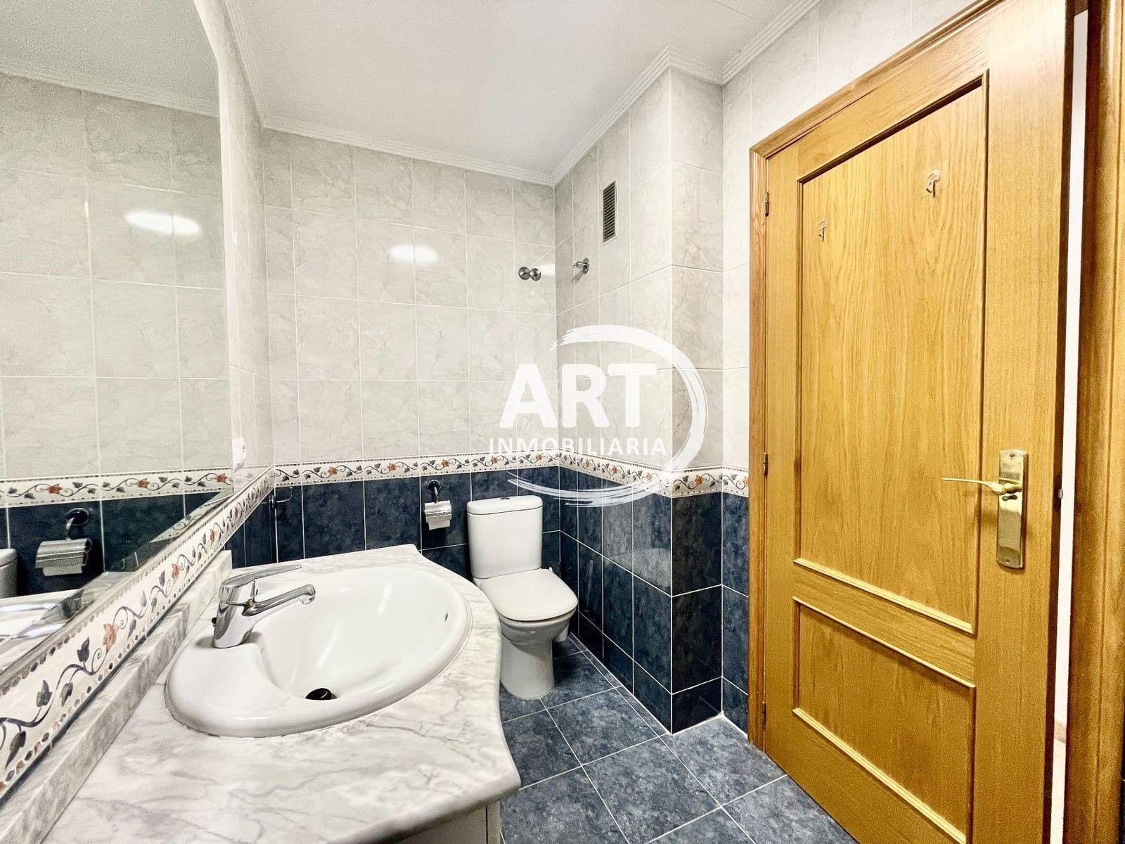 3 bedroom Flat for rent in San Antonio de Benageber with garage - € 1,200 (Ref: 9193526)