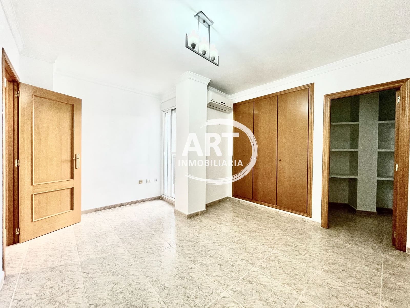 3 bedroom Flat for rent in San Antonio de Benageber with garage - € 1,200 (Ref: 9193526)