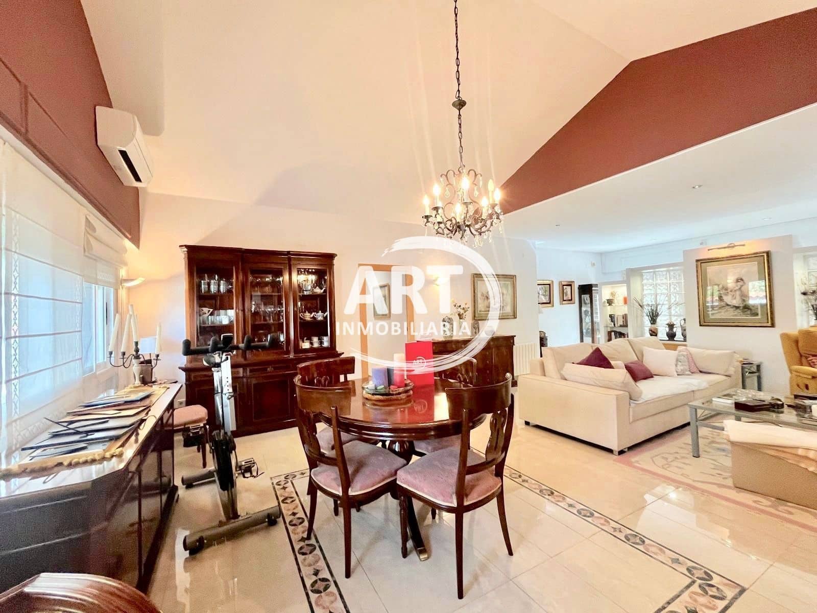 4 soverom Villa til salgs i L'Eliana med svømmebasseng garasje - € 720 000 (Ref: 9204231)