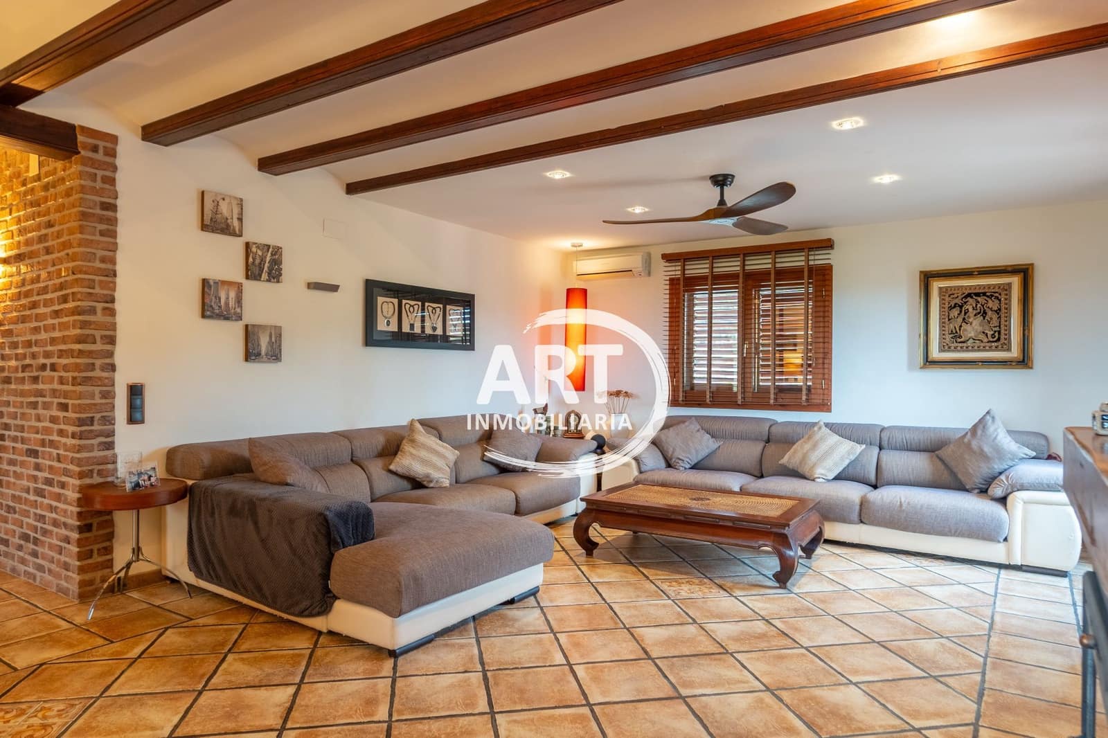 5 soverom Villa til salgs i Naquera med svømmebasseng garasje - € 945 000 (Ref: 9219706)