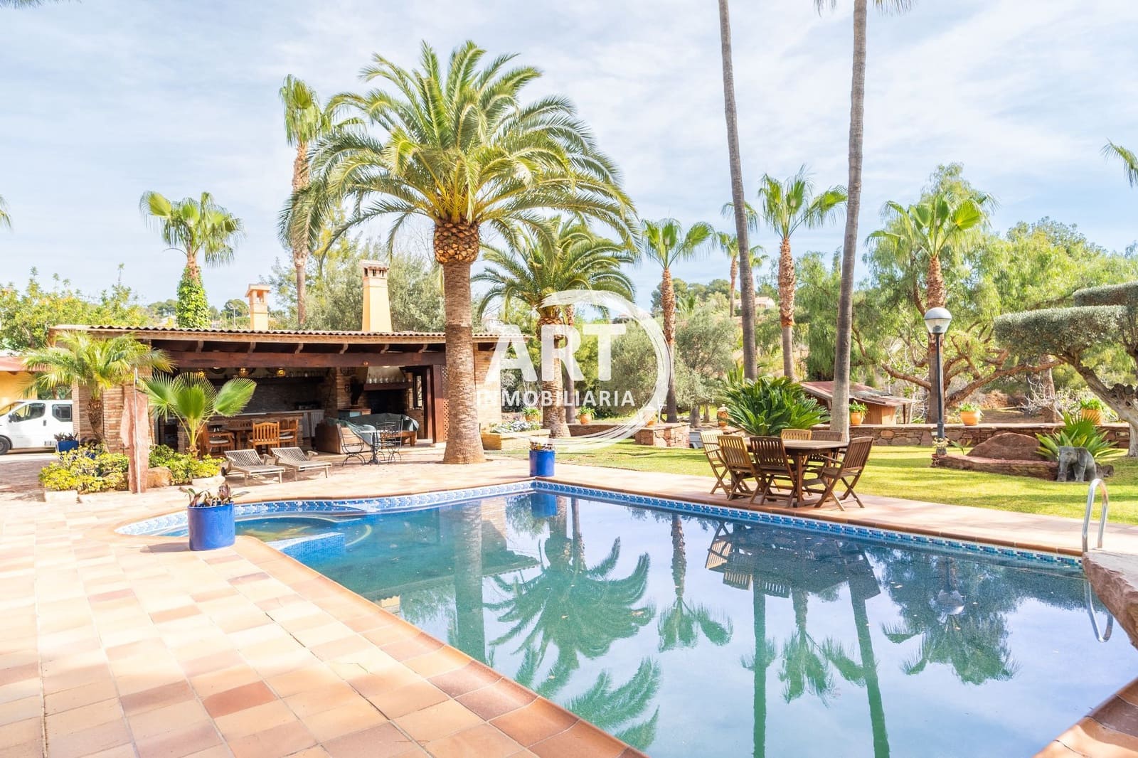 5 soverom Villa til salgs i Naquera med svømmebasseng garasje - € 945 000 (Ref: 9219706)