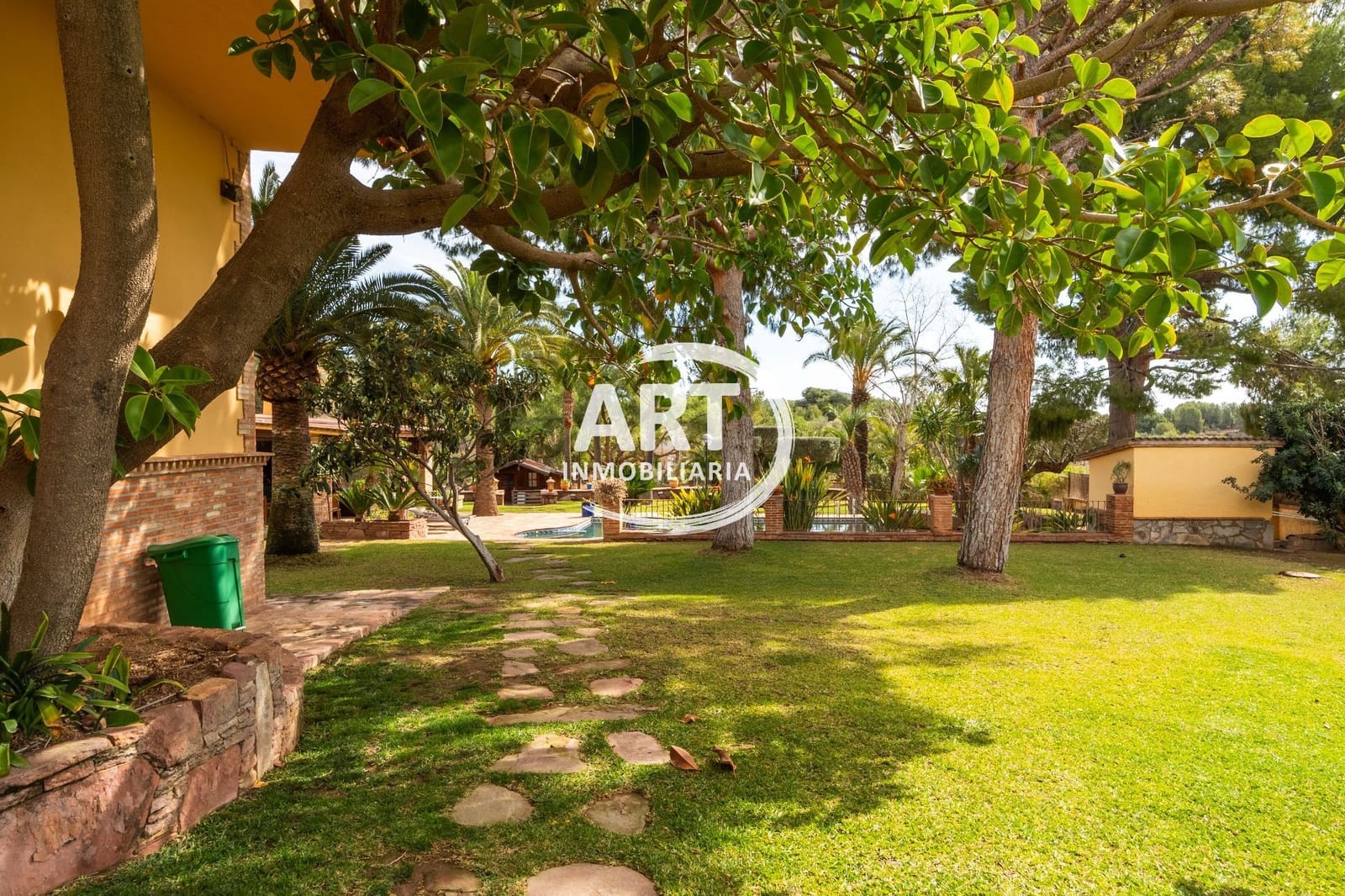 5 soverom Villa til salgs i Naquera med svømmebasseng garasje - € 945 000 (Ref: 9219706)