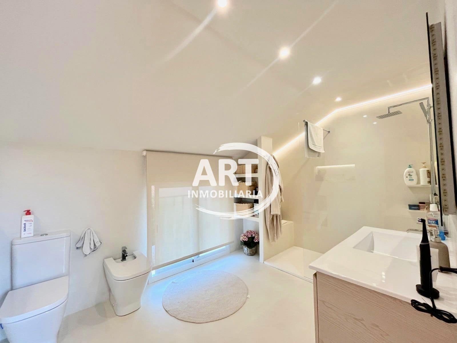 3 sovrum Semi-fristående Villa till salu i Betera med pool garage - 520 000 € (Ref: 9226195)