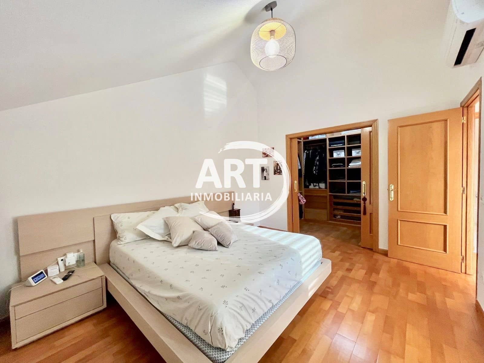 3 sovrum Semi-fristående Villa till salu i Betera med pool garage - 520 000 € (Ref: 9226195)