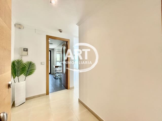 2 slaapkamer Flat te koop in La Pobla de Vallbona met zwembad garage - € 280.000 (Ref: 9232272)