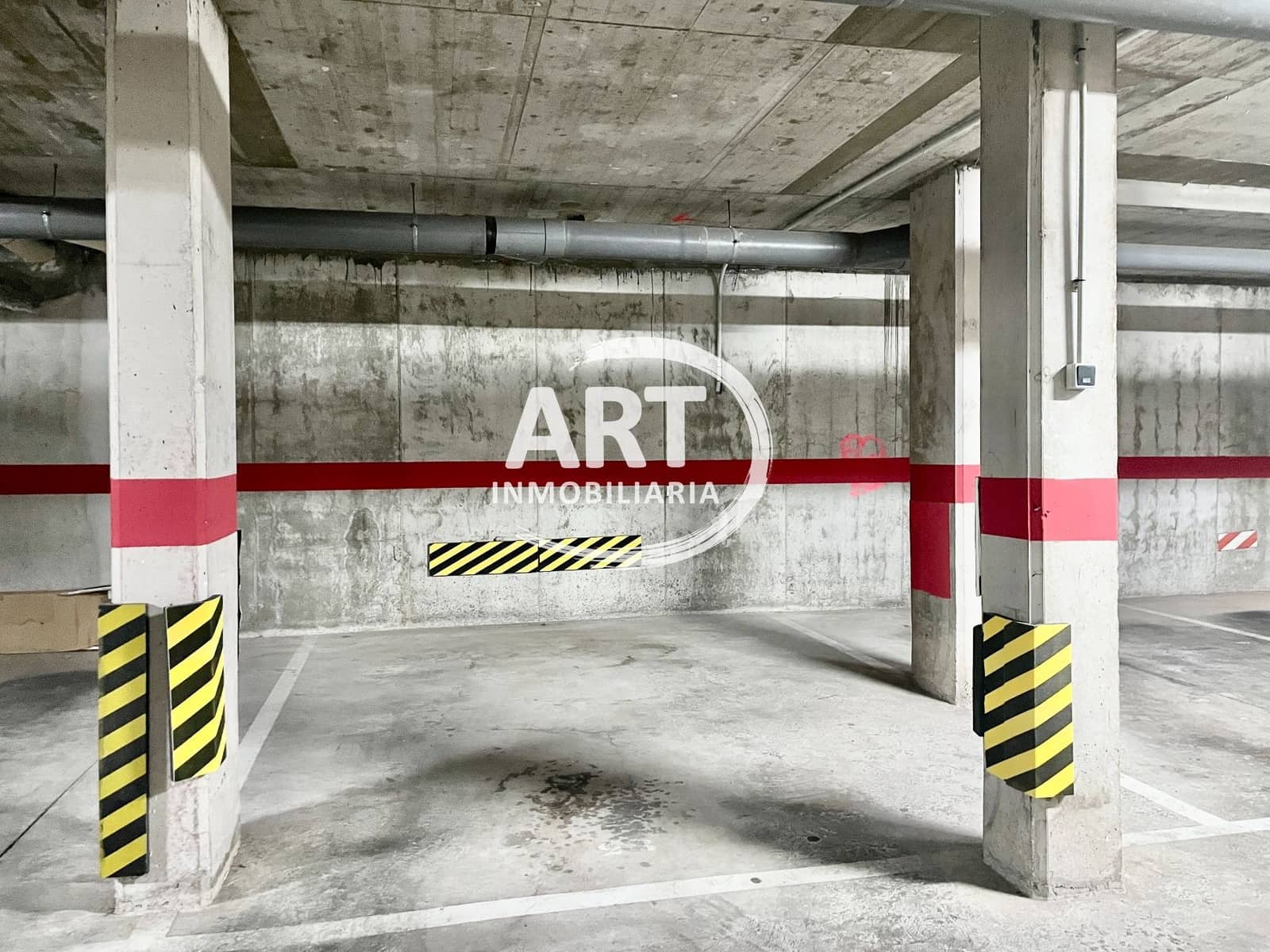 2 slaapkamer Flat te koop in La Pobla de Vallbona met zwembad garage - € 280.000 (Ref: 9232272)