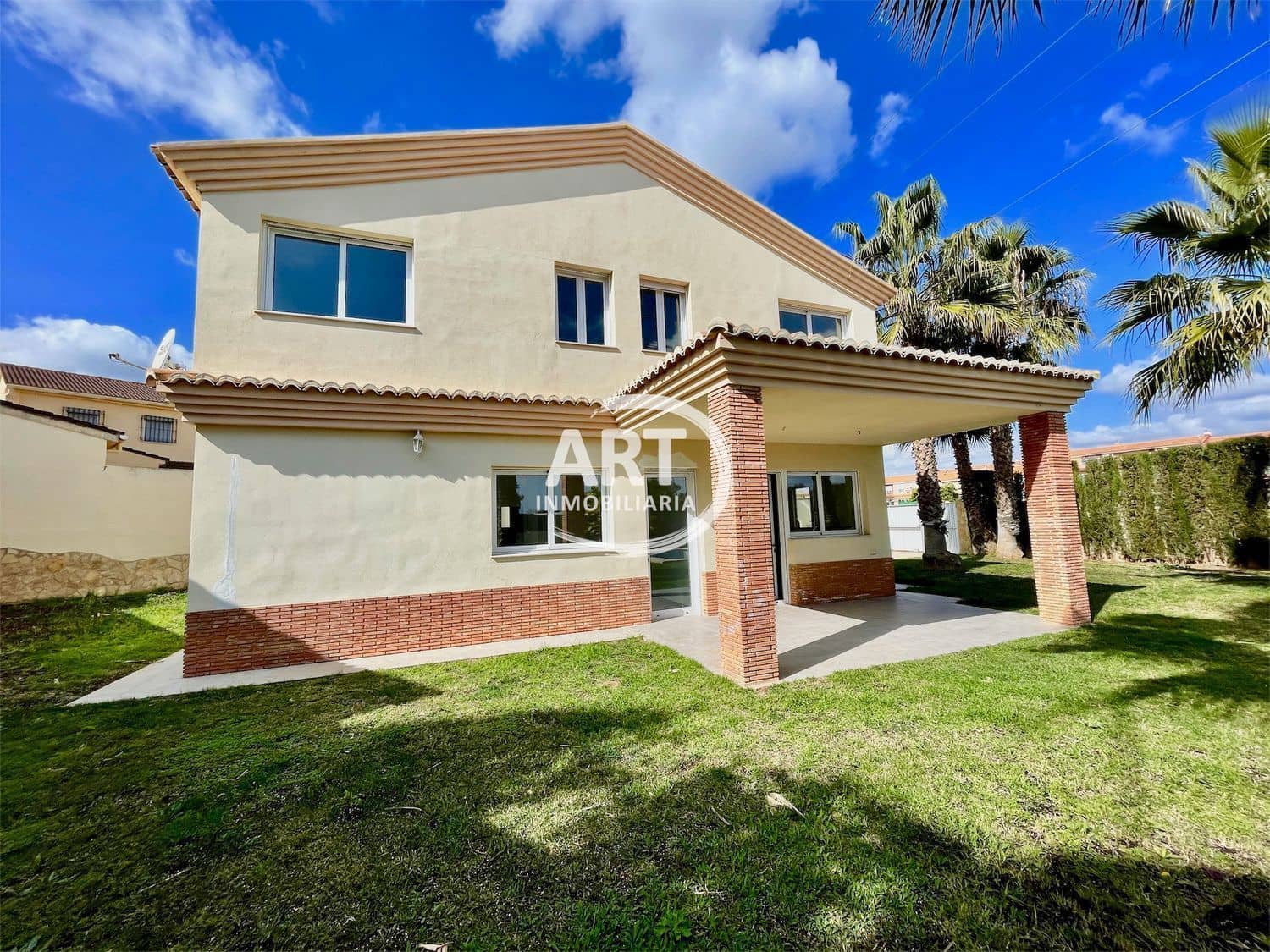 4 soverom Villa til salgs i San Antonio de Benageber med svømmebasseng garasje - € 590 000 (Ref: 9232273)