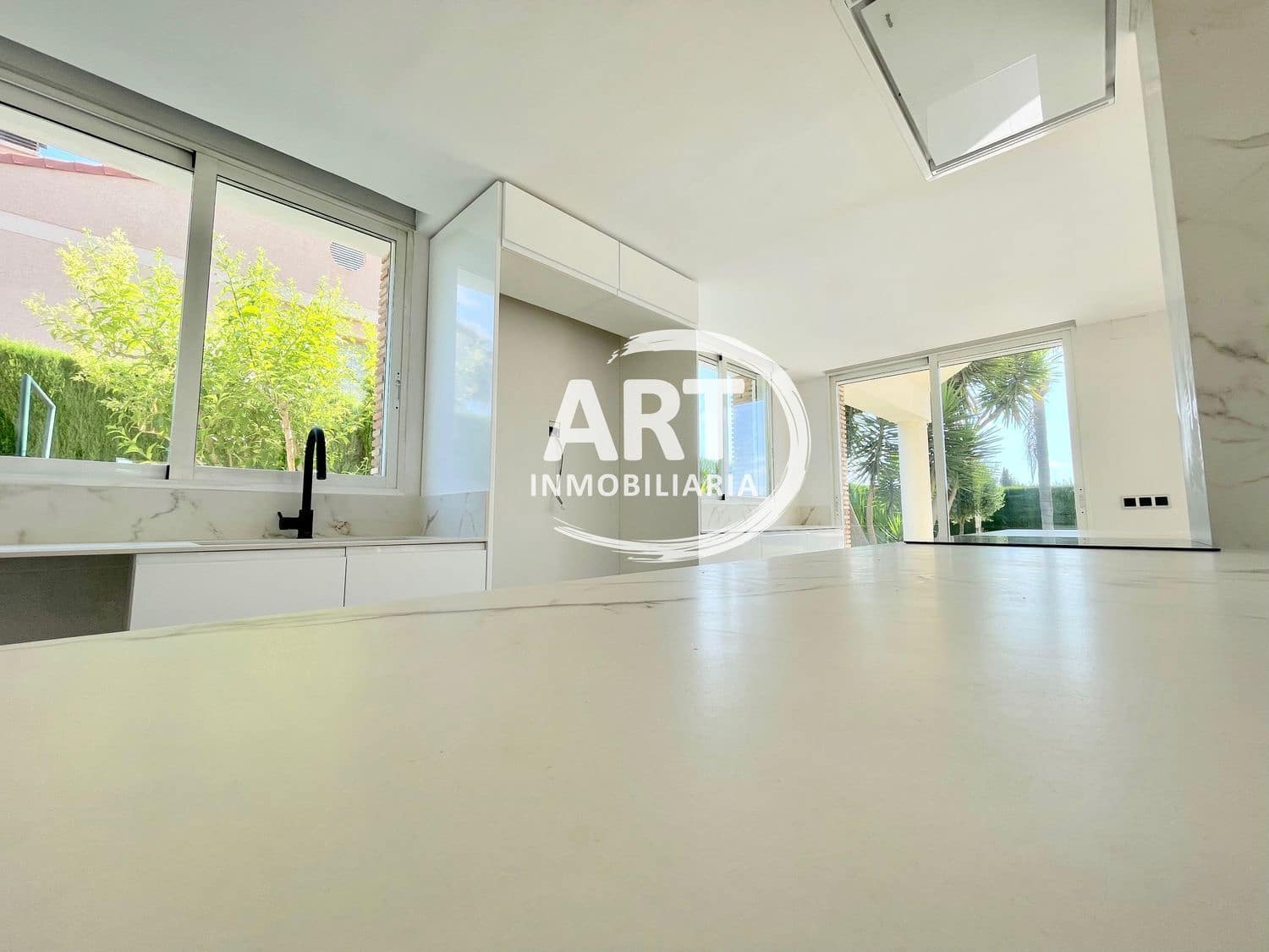 6 chambre Villa/Maison à vendre à San Antonio de Benageber avec piscine garage - 1 290 000 € (Ref: 9235982)