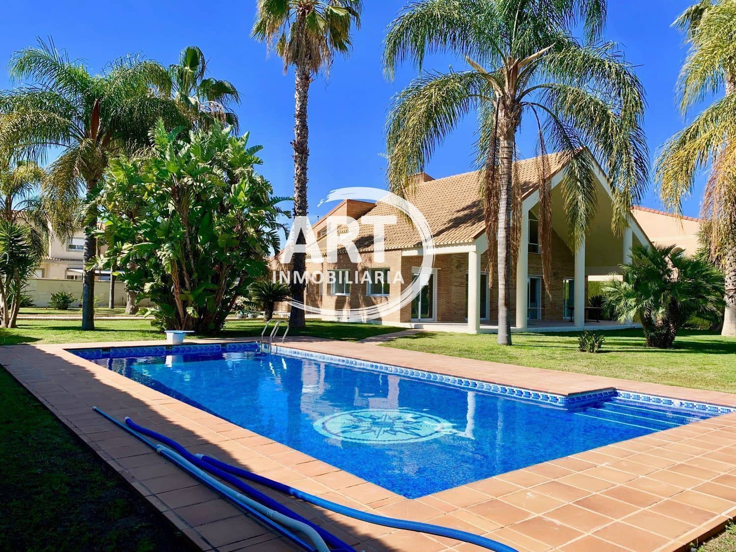 6 chambre Villa/Maison à vendre à San Antonio de Benageber avec piscine garage - 1 290 000 € (Ref: 9235982)