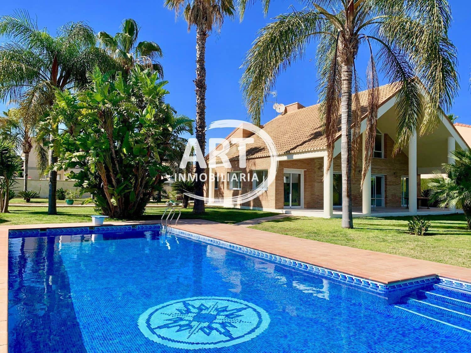 6 chambre Villa/Maison à vendre à San Antonio de Benageber avec piscine garage - 1 290 000 € (Ref: 9235982)