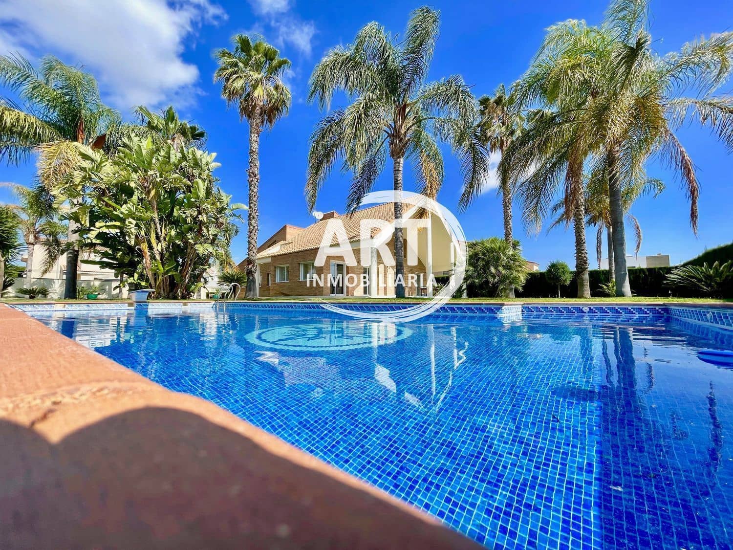 6 chambre Villa/Maison à vendre à San Antonio de Benageber avec piscine garage - 1 290 000 € (Ref: 9235982)