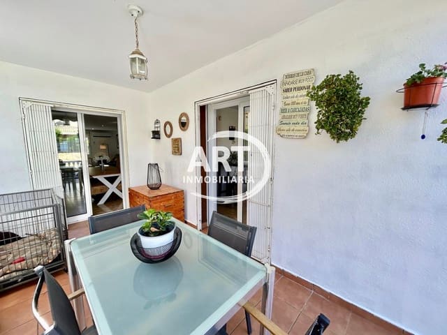 3 soverom Villa til salgs i La Pobla de Vallbona med svømmebasseng garasje - € 425 000 (Ref: 9280890)