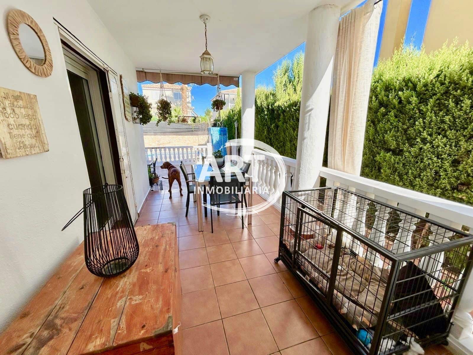 3 soverom Villa til salgs i La Pobla de Vallbona med svømmebasseng garasje - € 425 000 (Ref: 9280890)