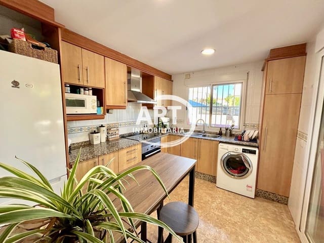 3 soverom Villa til salgs i La Pobla de Vallbona med svømmebasseng garasje - € 425 000 (Ref: 9280890)