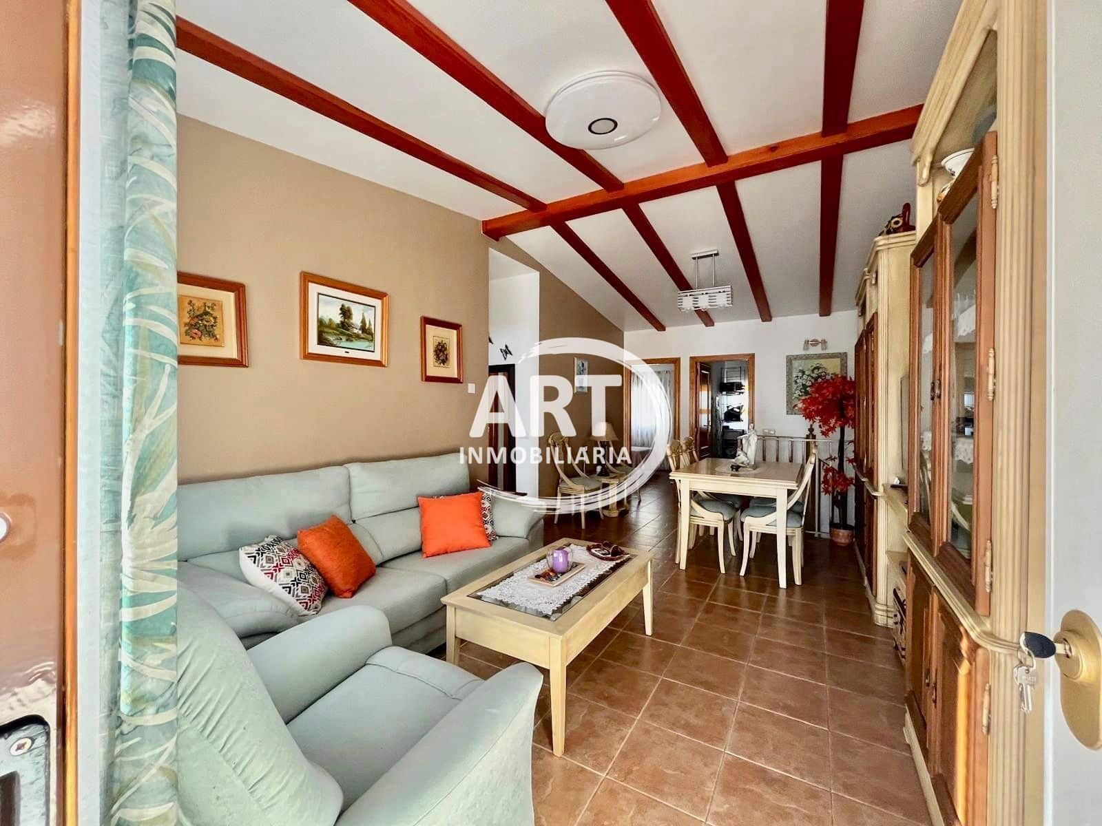 3 sypialnia Dom blizniak na sprzedaż w La Pobla de Vallbona z basenem garażem - 385 000 € (Ref: 9294169)