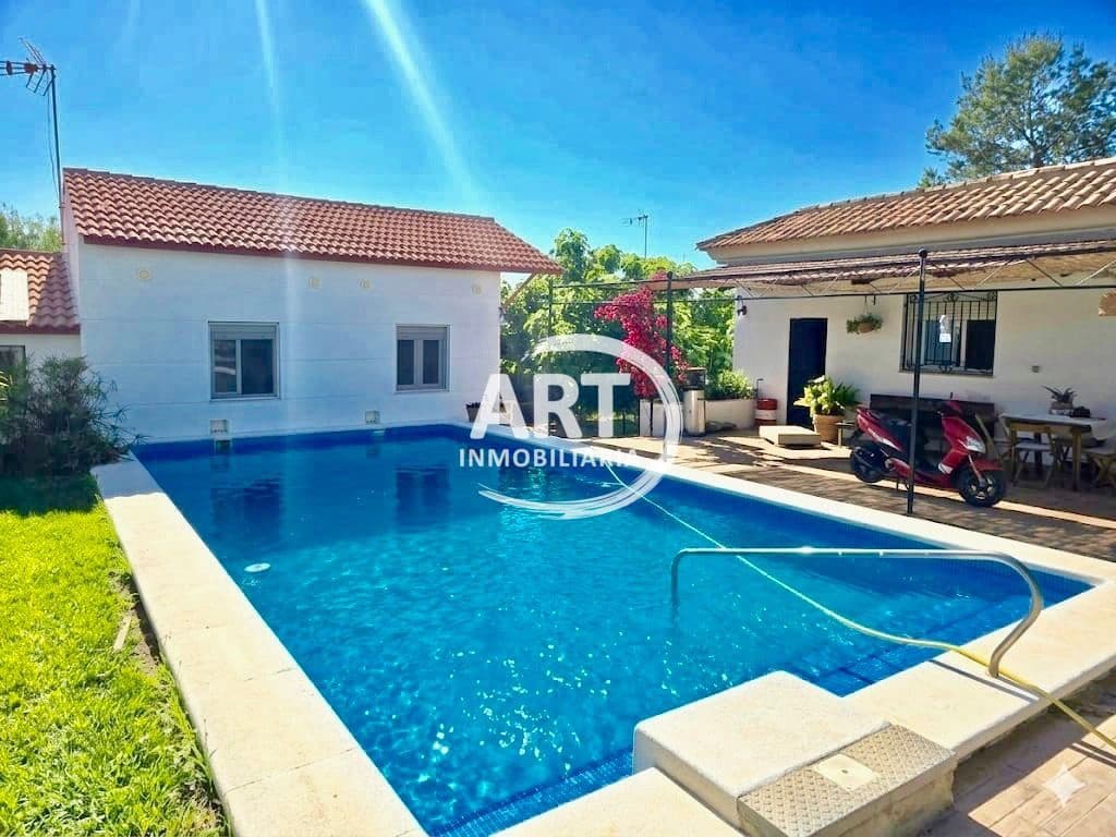 4 bedroom Villa for sale in Betera with pool garage - € 625,000 (Ref: 9303051)