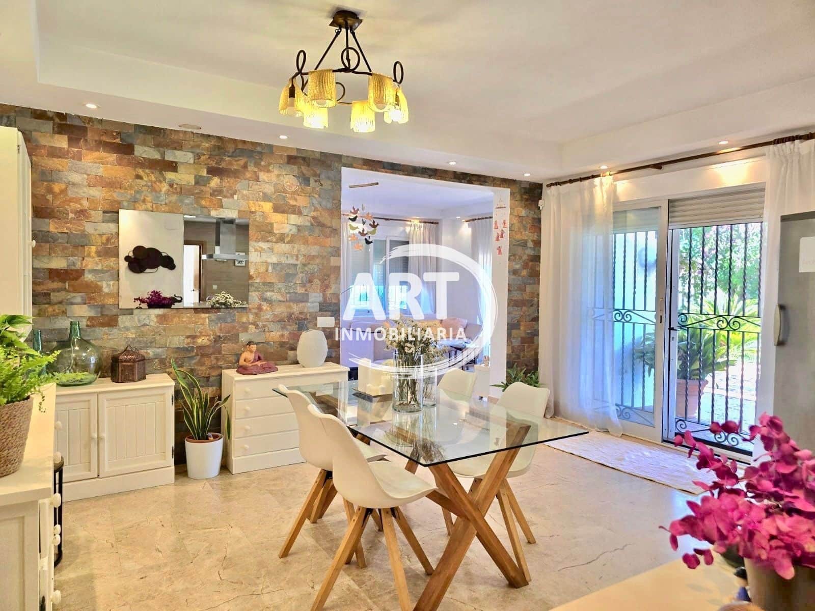 4 bedroom Villa for sale in Betera with pool garage - € 625,000 (Ref: 9303051)