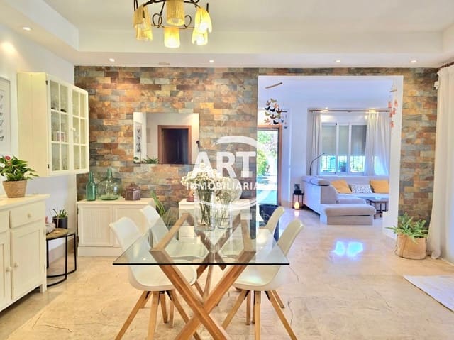 Chalet de 4 habitaciones en Bétera en venta con piscina garaje - 625.000 € (Ref: 9303051)