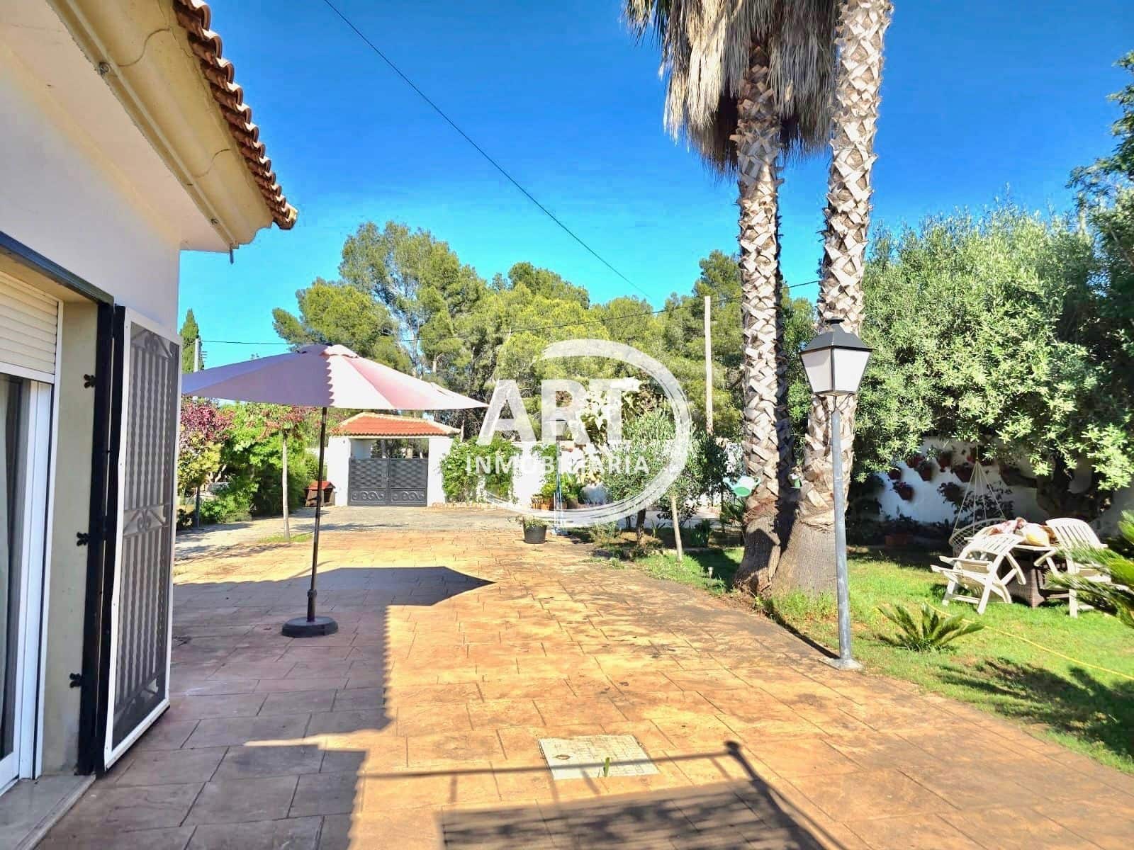 4 bedroom Villa for sale in Betera with pool garage - € 625,000 (Ref: 9303051)