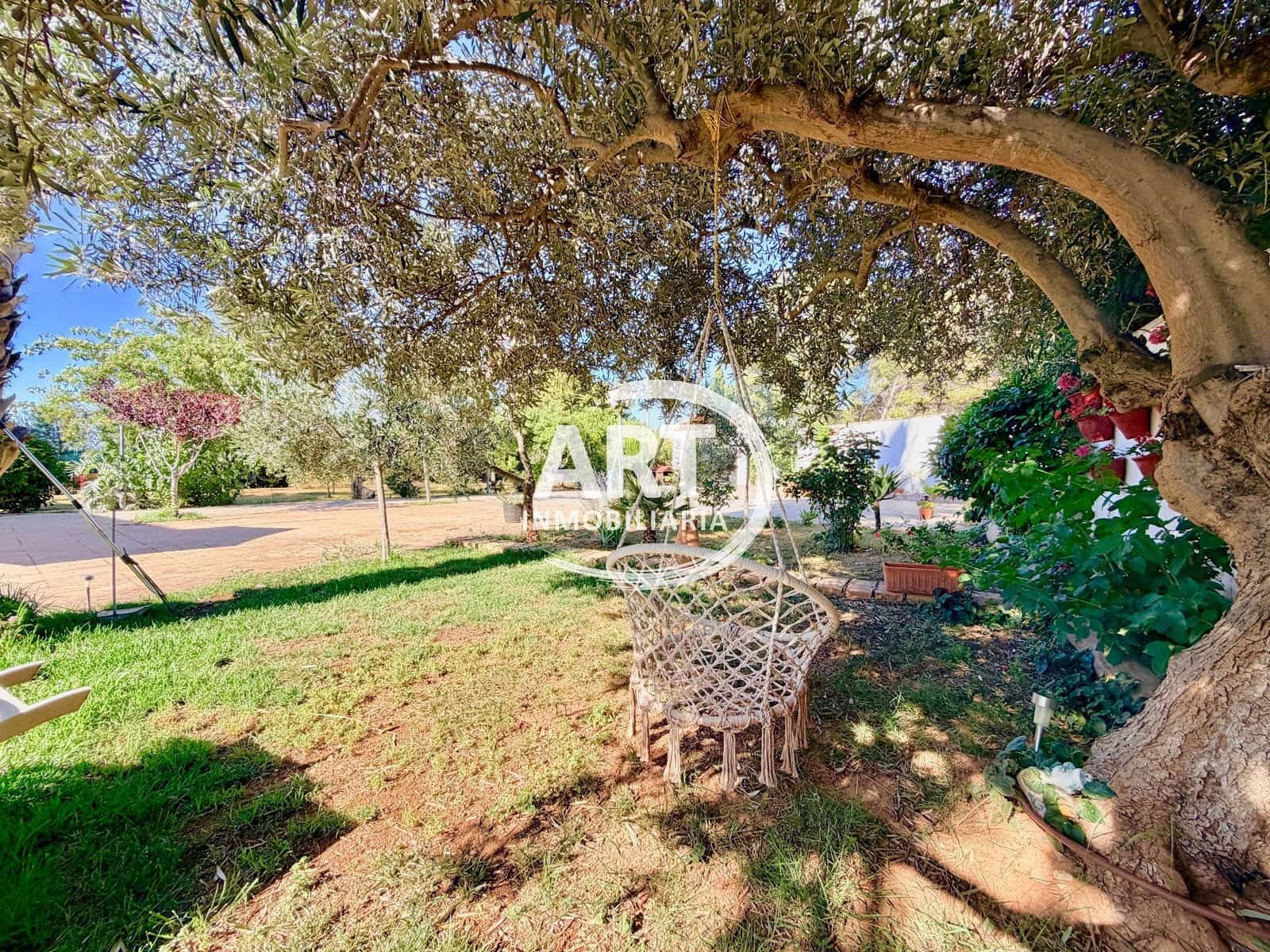 4 bedroom Villa for sale in Betera with pool garage - € 625,000 (Ref: 9303051)