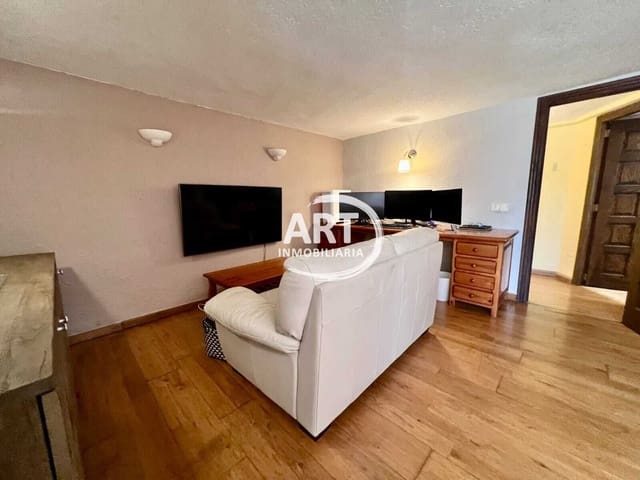 4 Zimmer Villa zu verkaufen in L'Eliana mit Pool Garage - 1.260.000 € (Ref: 9310475)
