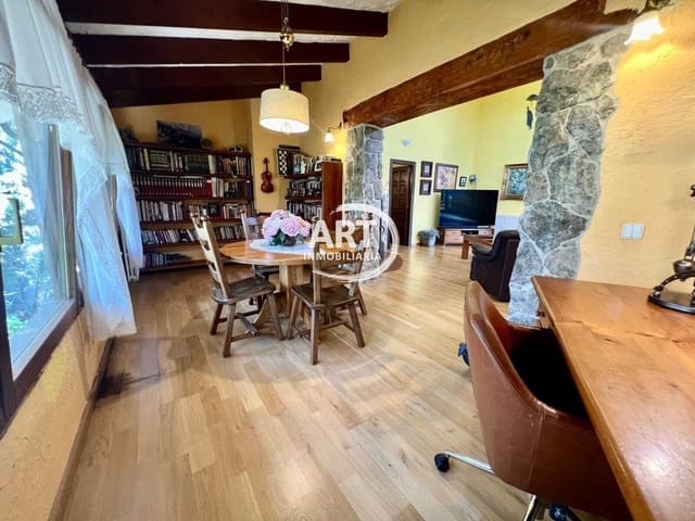 4 soverom Villa til salgs i L'Eliana med svømmebasseng garasje - € 1 260 000 (Ref: 9310475)