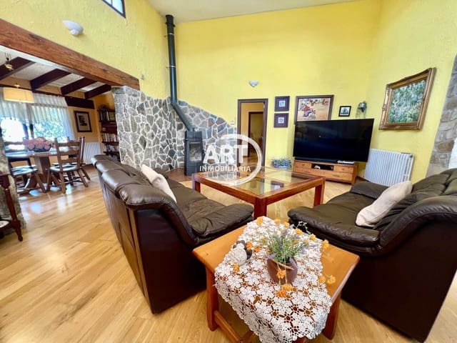 4 soverom Villa til salgs i L'Eliana med svømmebasseng garasje - € 1 260 000 (Ref: 9310475)