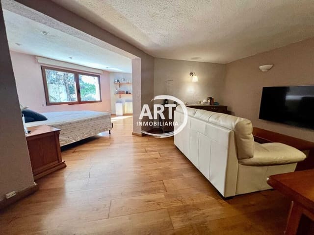 4 Zimmer Villa zu verkaufen in L'Eliana mit Pool Garage - 1.260.000 € (Ref: 9310475)