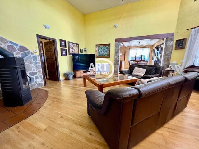 4 soverom Villa til salgs i L'Eliana med svømmebasseng garasje - € 1 260 000 (Ref: 9310475)