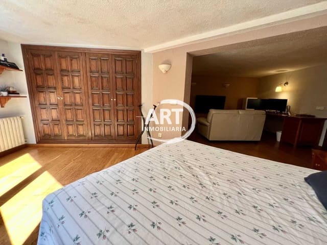 4 Zimmer Villa zu verkaufen in L'Eliana mit Pool Garage - 1.260.000 € (Ref: 9310475)
