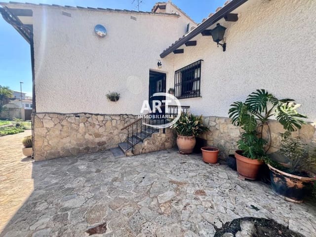 4 Zimmer Villa zu verkaufen in L'Eliana mit Pool Garage - 1.260.000 € (Ref: 9310475)