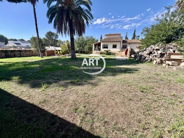 4 Zimmer Villa zu verkaufen in L'Eliana mit Pool Garage - 1.260.000 € (Ref: 9310475)