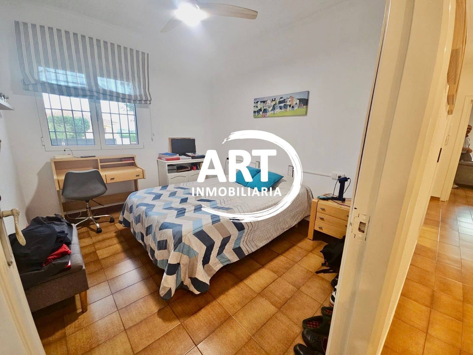 4 soverom Villa til salgs i La Pobla de Vallbona med svømmebasseng garasje - € 595 000 (Ref: 9325929)